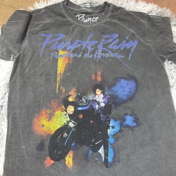 Tops - Vintage Prince Tee